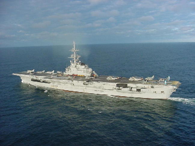 世界上现在有多少航空母舰,现在世界服役的航空母舰