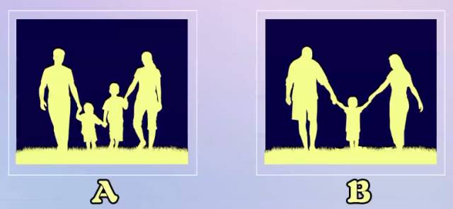 警惕！这2种坐姿，可能导致宝宝驼背、罗圈腿、内八字……