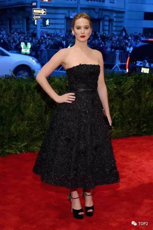 秘闻｜恕我直言，美国“大表姐”才是Dior的亲Baby