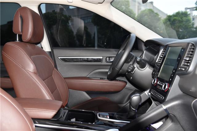 2016款雷诺科雷傲测评,18款雷诺科雷傲2.0详细测评