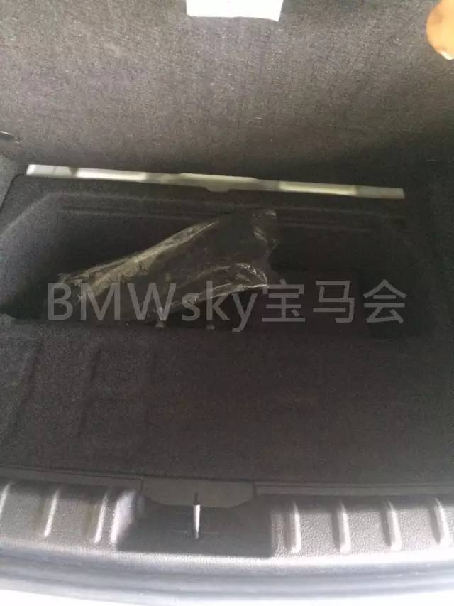 宝马点烟器不通电维修多少钱,宝马点烟器没电怎么回事