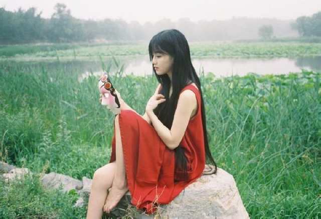 网红南笙黄灿灿哪个不是长发迷倒一片，养发你还需要知道这些