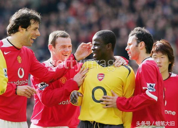 足坛搞笑大神,阿森纳搞笑天王