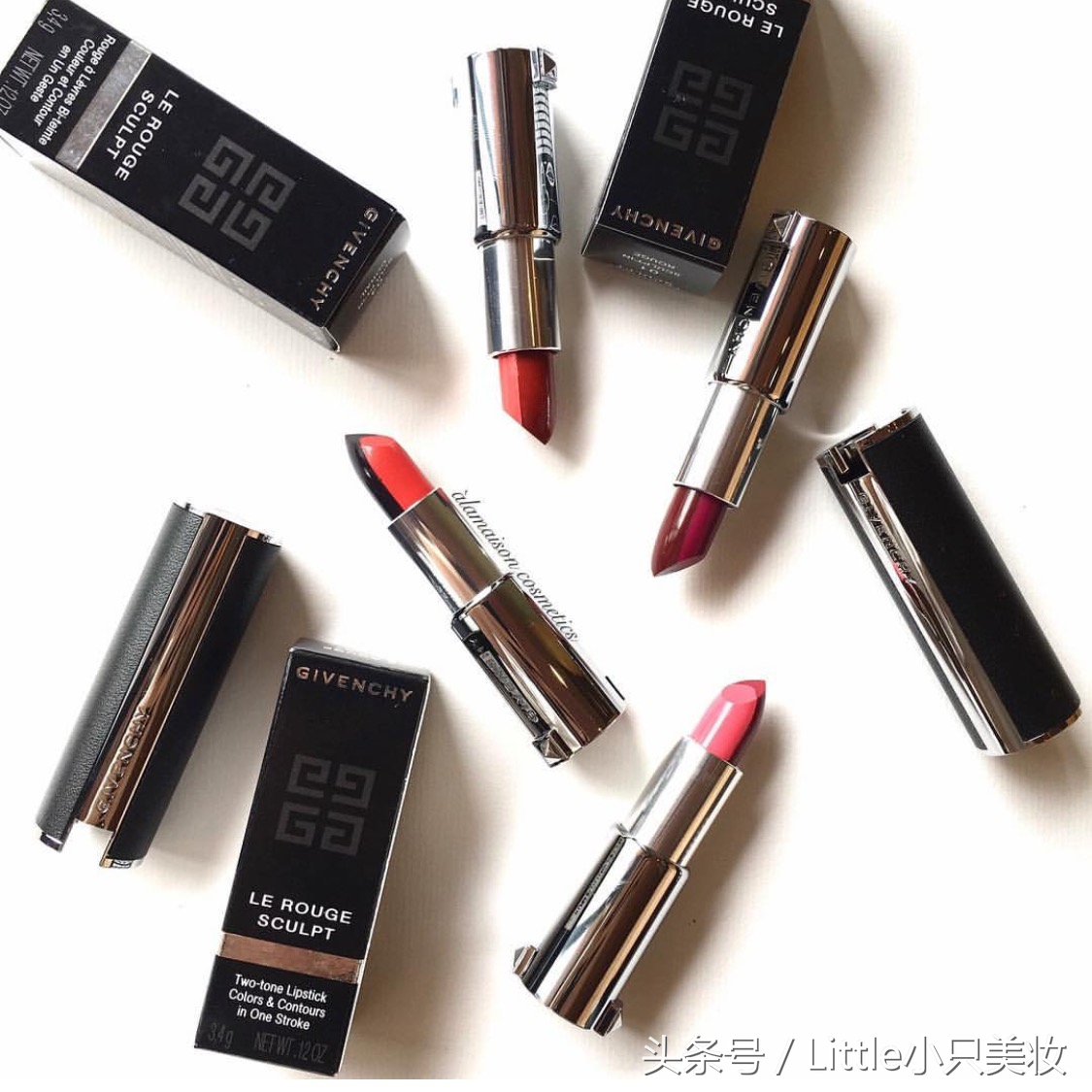 还在纠结小羊皮？纪梵希新款双色口红才是真的酷炫！