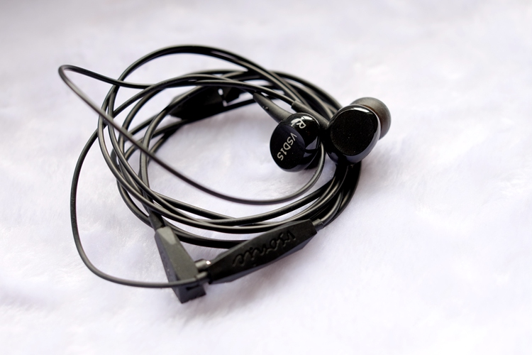 能媲美千元耳机的百元耳机,可与千元耳机媲美的百元以下耳机