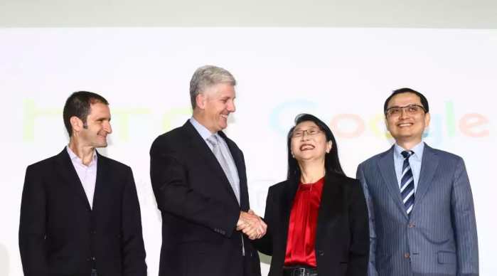 谷歌为什么要收购htc手机,谷歌与htc的第一部手机