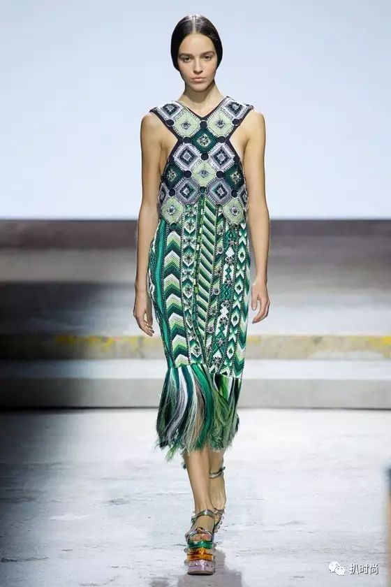 2018春夏伦敦时装周丨Burberry之外,还有什么可看?