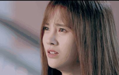 Mike秀人鱼线大长腿,还要撩鞠婧祎,这是励志版“蓝色大海”