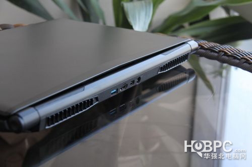 新GTX965M独显神舟再推新品战神Z7M-SL7D2