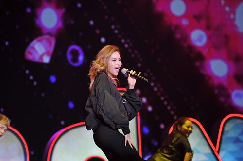 歌手小霞最新视频,小霞唱歌最新视频