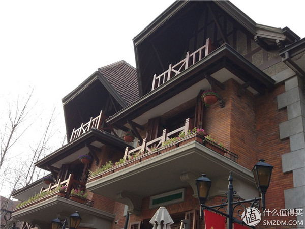 年轻人第一部旗舰机,年轻人的第一台手机小米