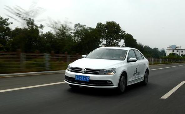 实测速腾1.6,速腾2021款1.4t超越版真实油耗