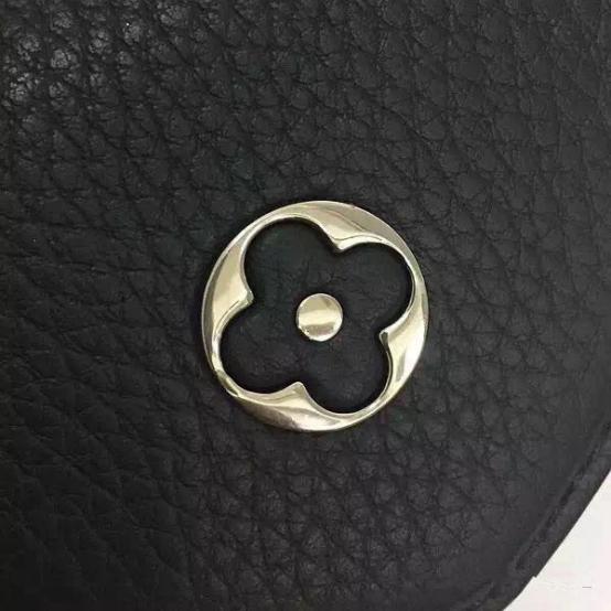 鉴定lv包包真假视频,鉴定lv真假方法