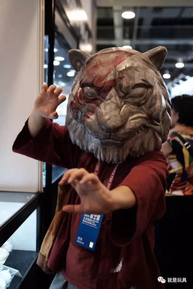 “森林”，一只在梦里旅行的温柔怪兽