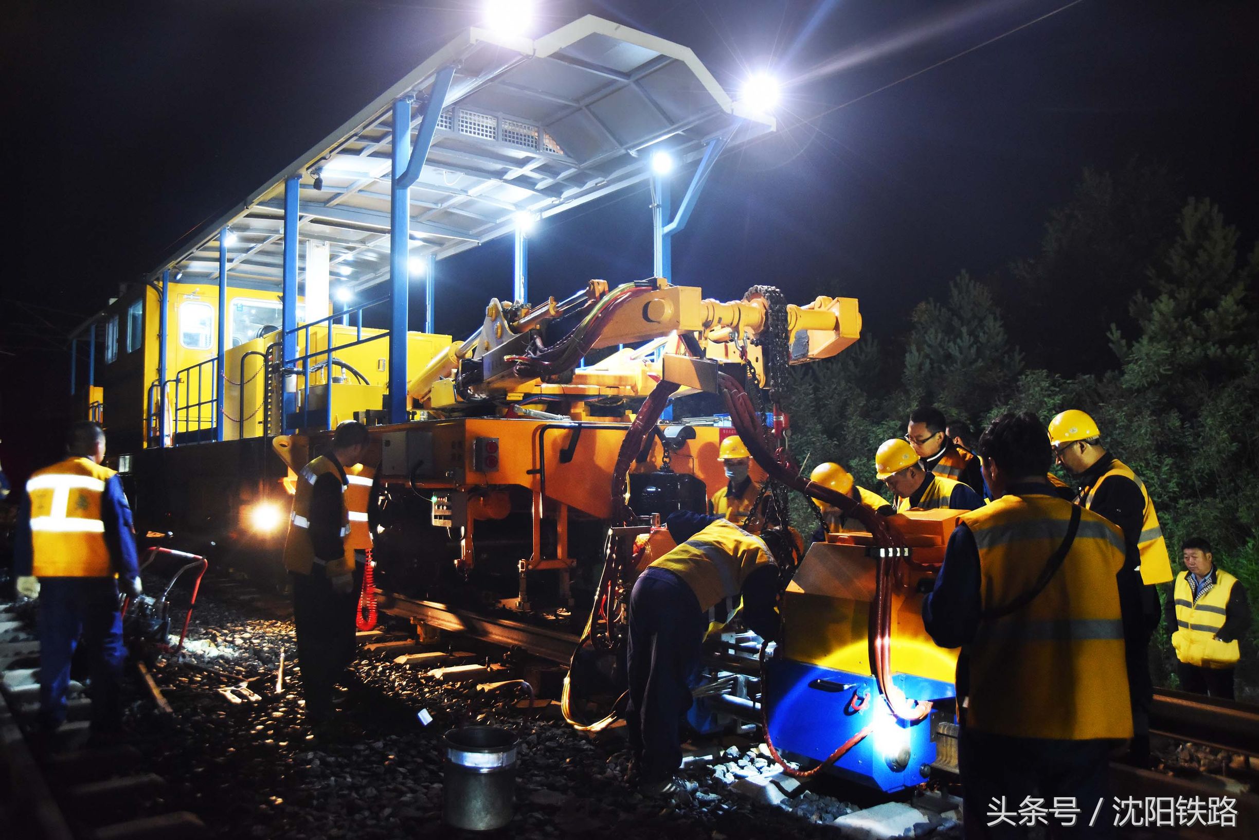 大型机械牛,大型机械有什么用