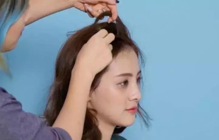 周冬雨同款发型编发教程,周冬雨春风十里不如你编发