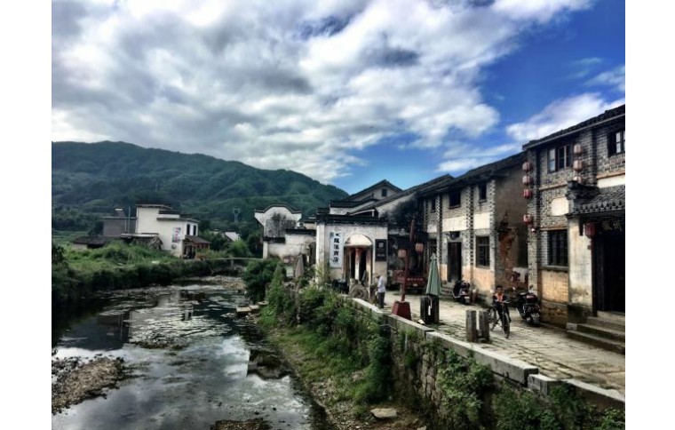 想一生无坎就来安徽第一镇