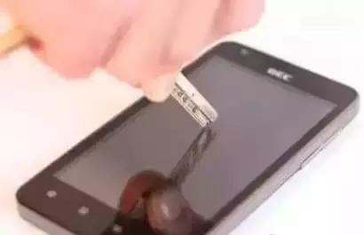 揭秘手机到底要不要贴膜,手机到底要不要贴膜看完你就知道