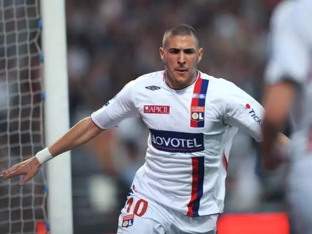 本泽马怎么回事,本泽马背过的锅