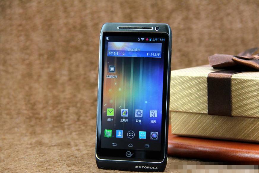 从1999元降至299元,曾被称“最强音质+长续航”的手机