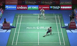 正确羽毛球的打法和步骤图解,简单实用的羽毛球单打战术