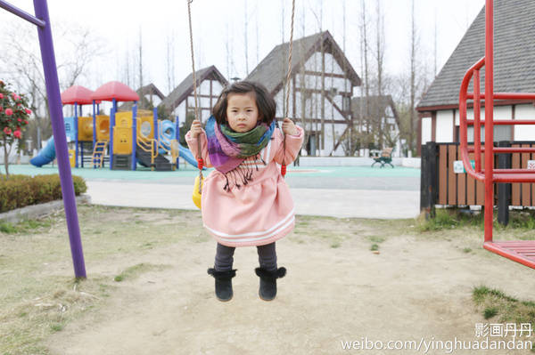 牵着小手去旅行,牵着小手去旅游