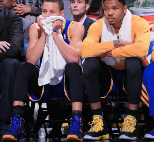 耐克为何针对库里,耐克现在对库里的态度