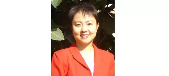 汤里加两枣,汤里加浓汤宝