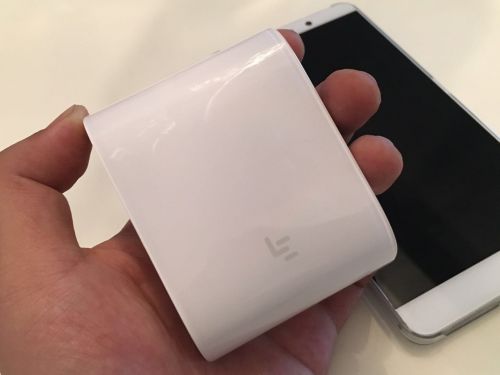 移动硬盘电源,移动追剧神器