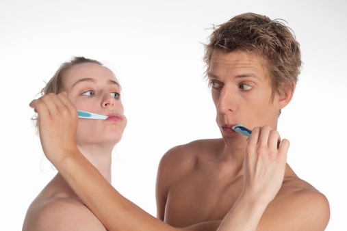 生肖配对婚姻谁好挑事,2016年嫁娶生肖配对表