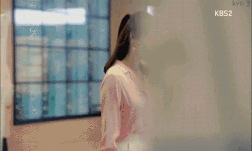 宋慧乔教你如何靠穿衣泡到宋钟基