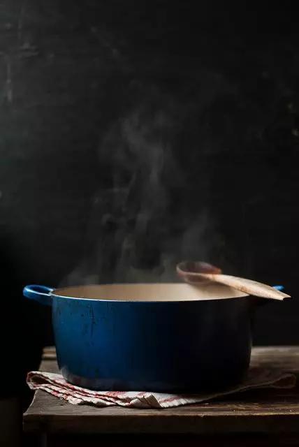 买一口家用好炒锅多少钱,德国原装进口铸铁锅