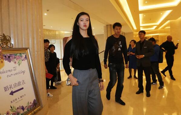 郎平换上魏秋月张常宁迅速逆转,郎平参加魏秋月婚礼