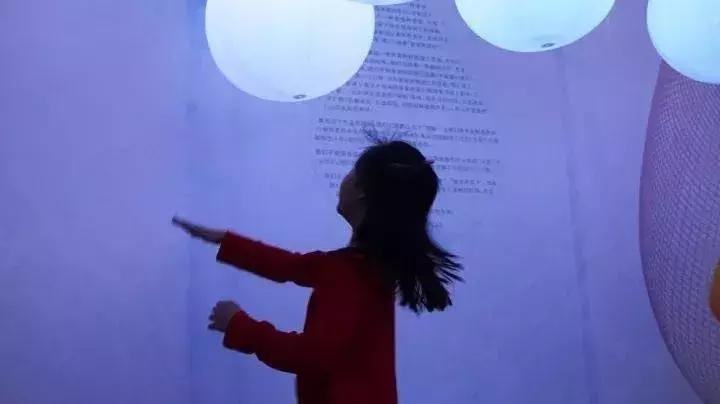 西安这个欢造节结束了熊孩子们还没有玩够