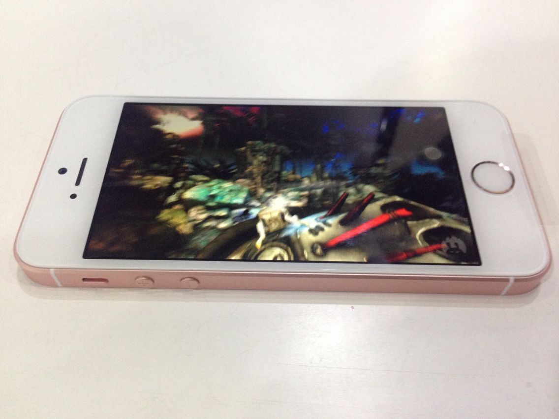 说到做到,小编iPhoneSE开箱,iPhone去哪买?