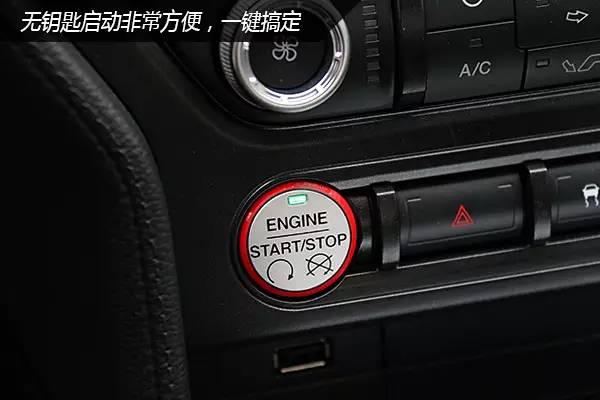 白色野马mustang提车,海淘车