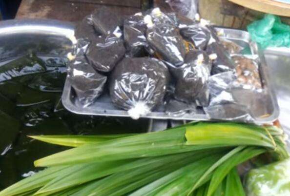 集市摆摊卖炒凉粉真实收入,深圳摆摊卖凉粉真实收入