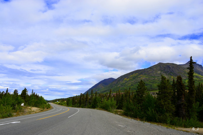 加拿大西北部育空,加拿大北部育空地区