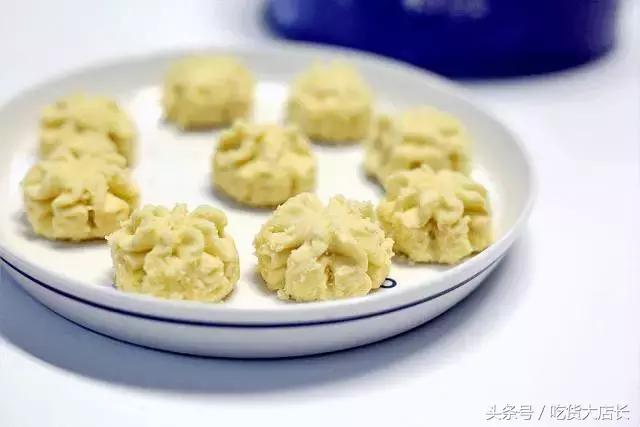 曲奇最火的一天能卖5千盒,最好吃又便宜的曲奇