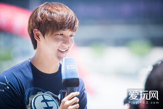 星际争霸2jaedong操作第一视角,jaedong星际争霸2夺冠