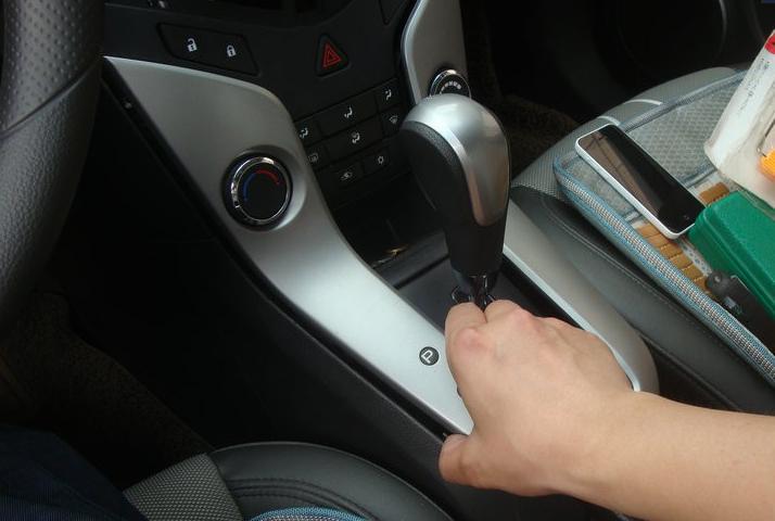 科鲁兹后备箱改平,科鲁兹加装后备箱开关