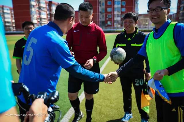 京城顺义区第六届“鸿晟泰”足球超级联赛开赛
