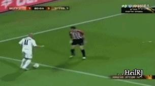 外星人罗纳尔多逆天动作,外星人罗纳尔多足球10大经典镜头