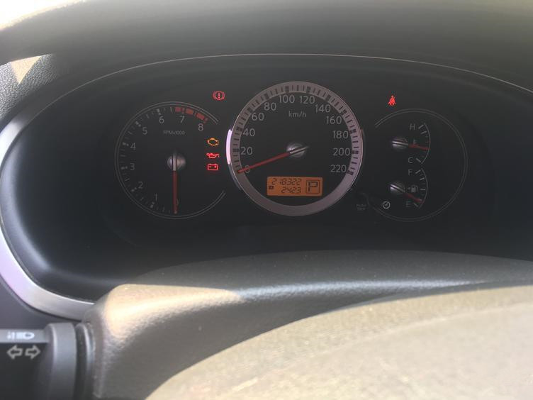 二手尼桑贵士商务车,二手尼桑贵士四驱多少钱