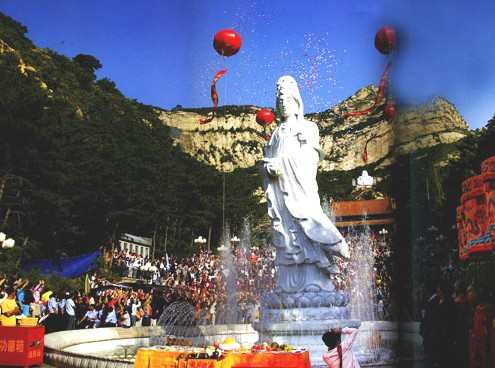大连去青岩寺歪脖老母一日游,青岩寺歪脖老母9月份开放吗