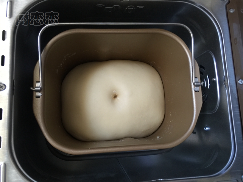 面包机做出来的面包像馒头,面包机做柔软面包的配方