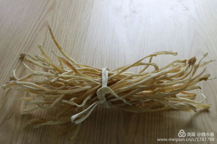 旅游、度假、休闲娱乐为一体的内蒙古根河市敖鲁古雅旅游度假村