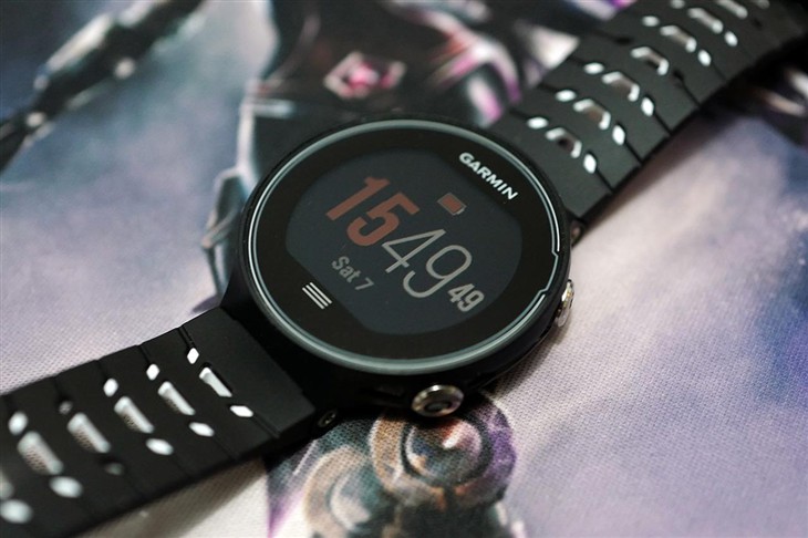 智能手表佳明forerunner30,佳明forerunner235l智能运动手表