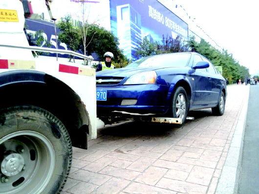 汽车被拖走取车流程,汽车被拖走去哪里