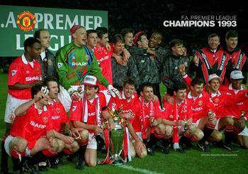 曼联2-1胜曼城夺冠领奖,曼联最近10年冠军